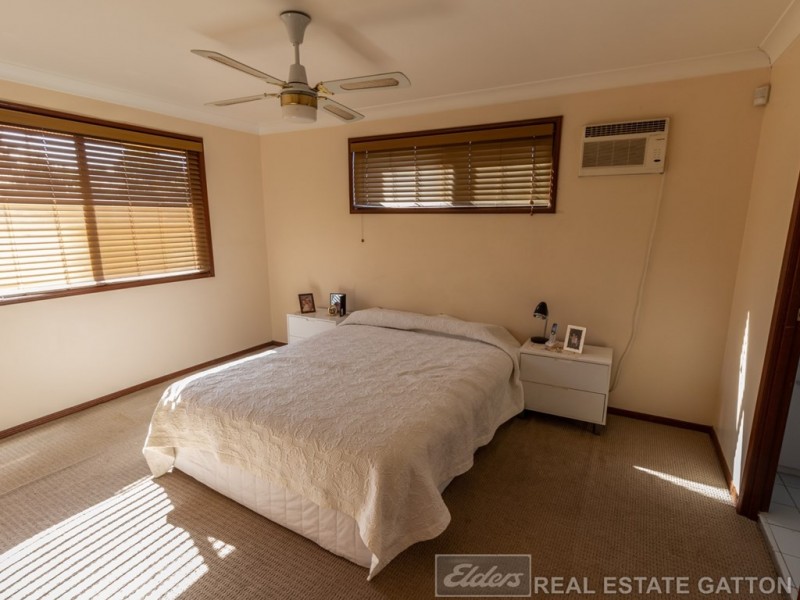 13 Lake Apex Drive, Gatton QLD 4343