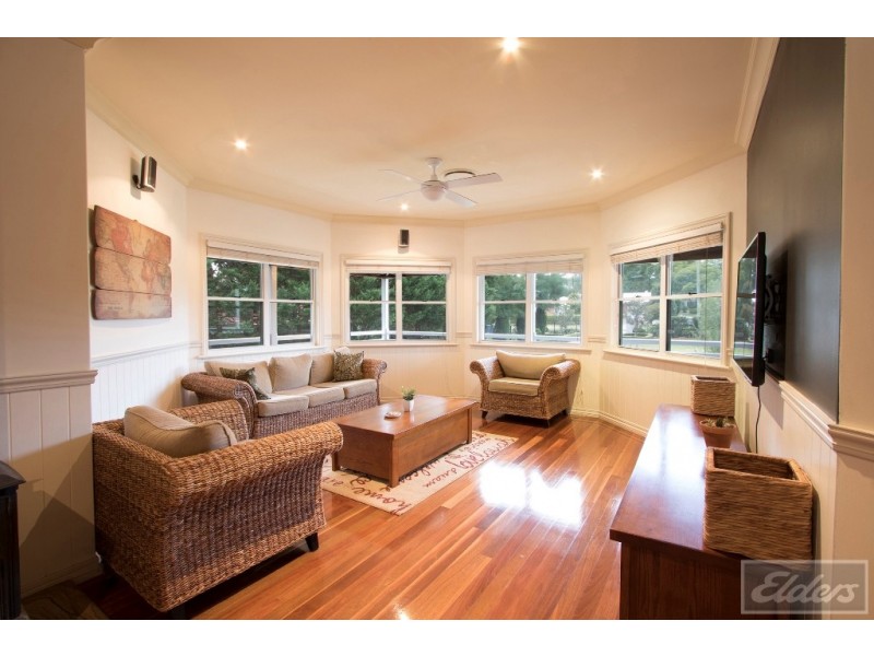 6 Lorikeet Street, Highfields QLD 4352