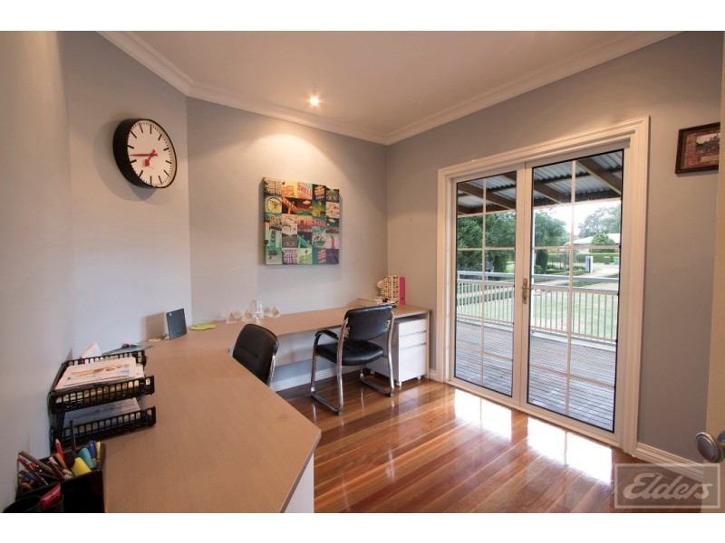 6 Lorikeet Street, Highfields QLD 4352