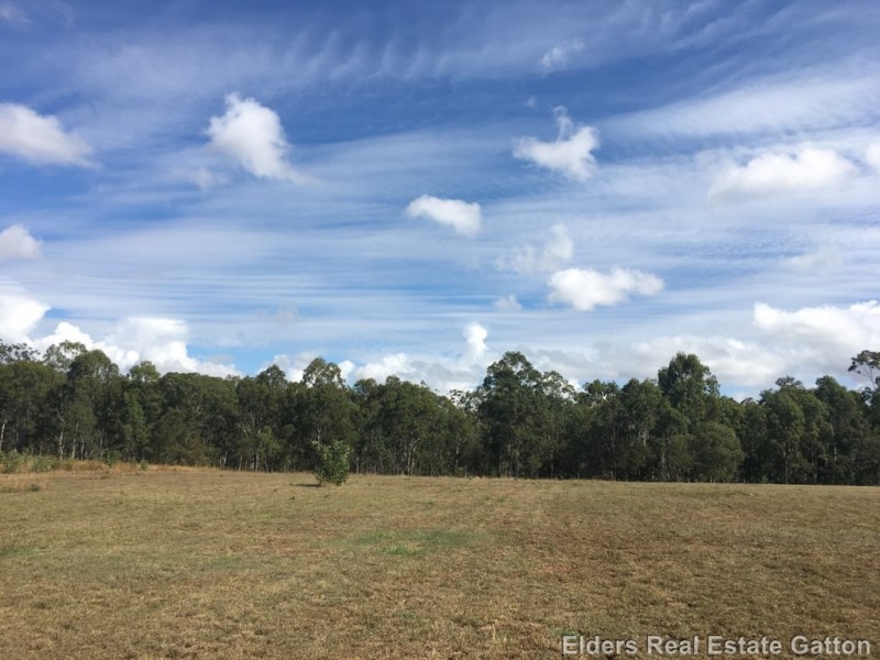 12 Wilkinson Place, Grantham QLD 4347