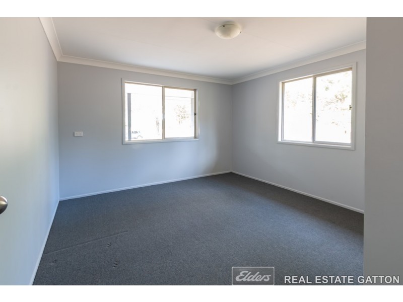 136 Millers Road, Spring Creek QLD 4343