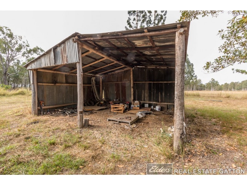 136 Millers Road, Spring Creek QLD 4343