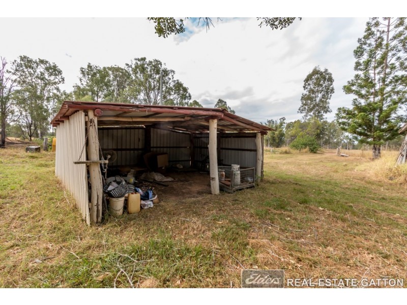 136 Millers Road, Spring Creek QLD 4343