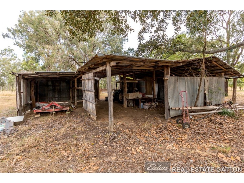 136 Millers Road, Spring Creek QLD 4343