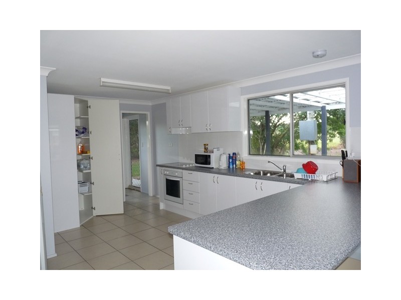136 Millers Road, Spring Creek QLD 4343