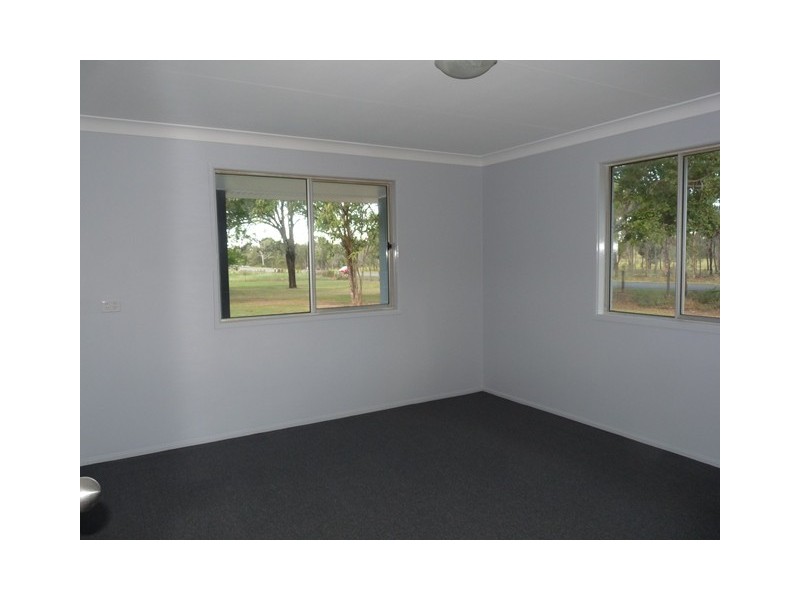 136 Millers Road, Spring Creek QLD 4343