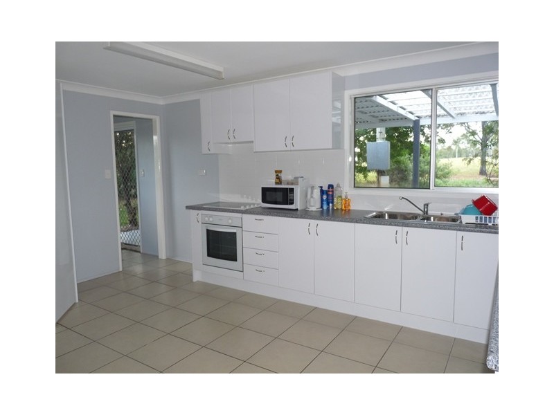 136 Millers Road, Spring Creek QLD 4343