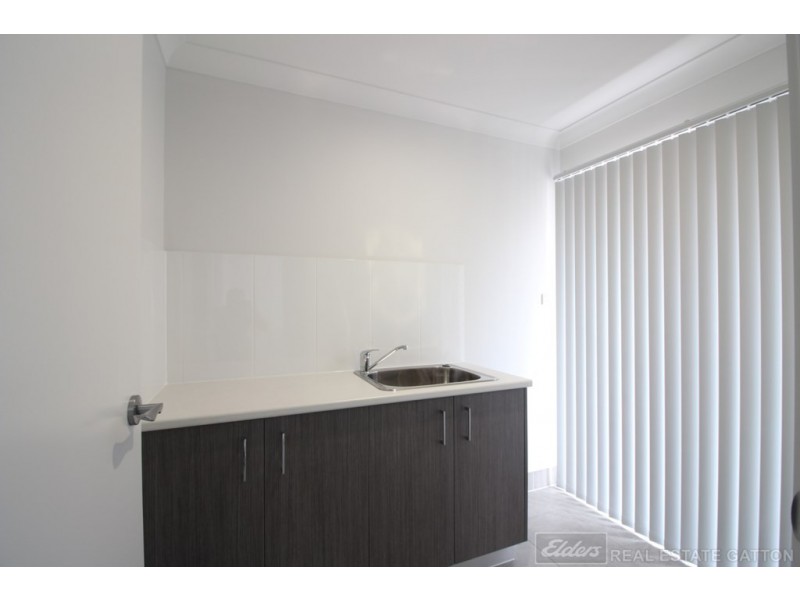 11 Brolga Way, Adare QLD 4343