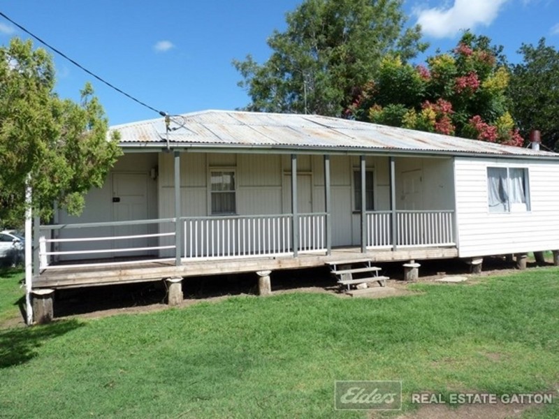 11 Glenore Grove Road, Forest Hill QLD 4342