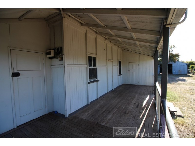 11 Glenore Grove Road, Forest Hill QLD 4342
