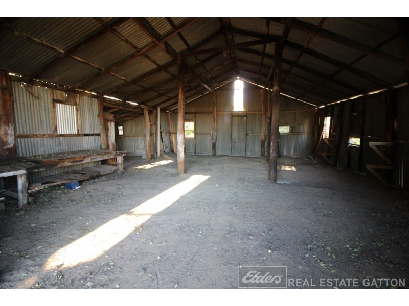 11 Glenore Grove Road, Forest Hill QLD 4342