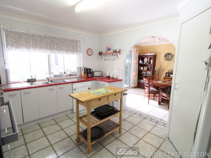 17 Andrews Court, Regency Downs QLD 4341