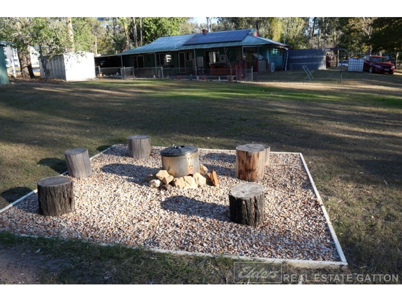 17 Andrews Court, Regency Downs QLD 4341