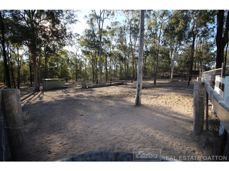 17 Andrews Court, Regency Downs QLD 4341