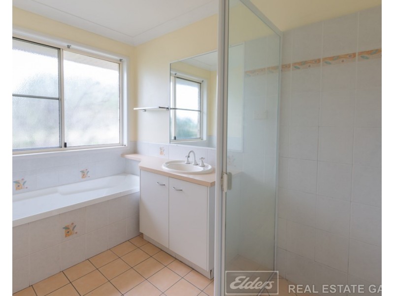 10 Parklea Drive, Placid Hills QLD 4343