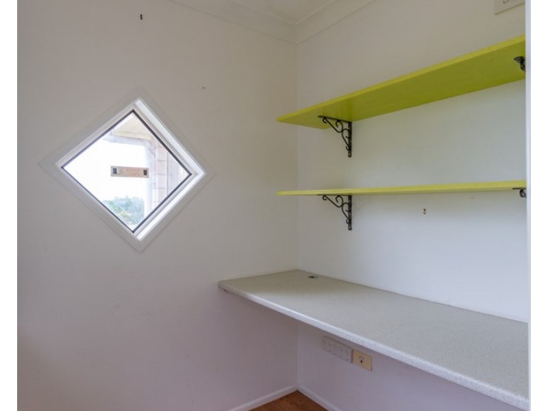 10 Parklea Drive, Placid Hills QLD 4343