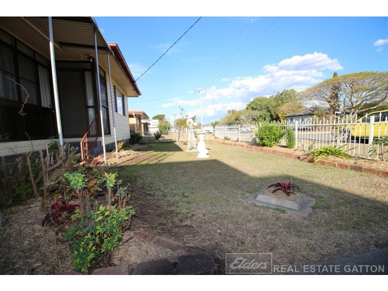 9 Skinner Street, Gatton QLD 4343