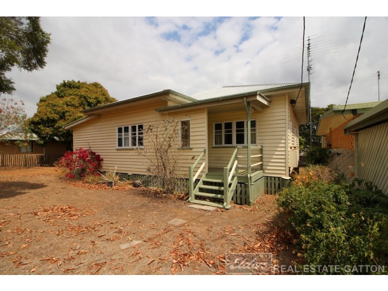 39 Woodlands Road, Gatton QLD 4343