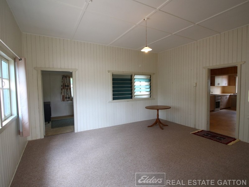 39 Woodlands Road, Gatton QLD 4343