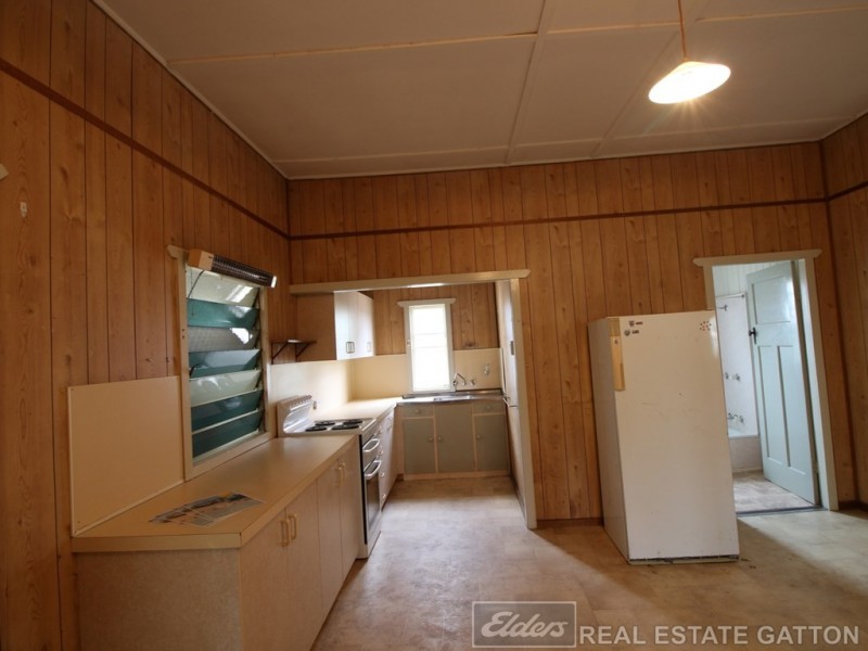 39 Woodlands Road, Gatton QLD 4343