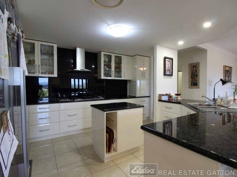 26 CONTINENTAL CT, Gatton QLD 4343