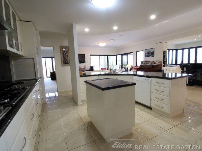 26 CONTINENTAL CT, Gatton QLD 4343