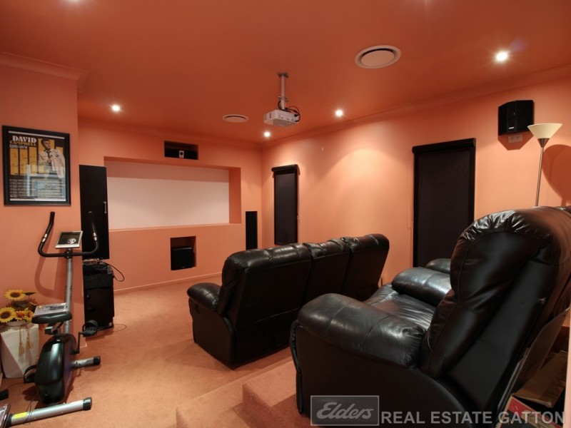 26 CONTINENTAL CT, Gatton QLD 4343