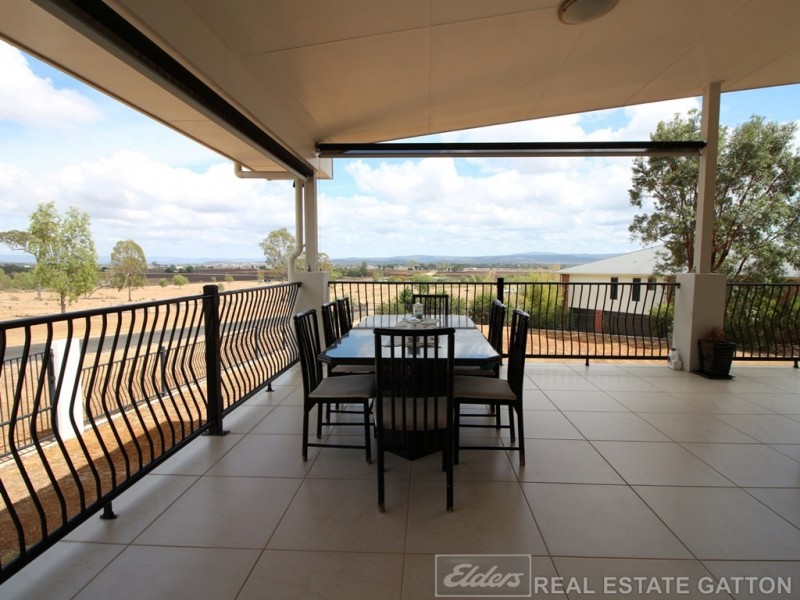 26 CONTINENTAL CT, Gatton QLD 4343