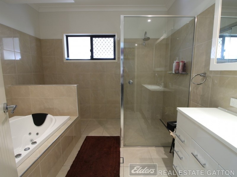 26 CONTINENTAL CT, Gatton QLD 4343