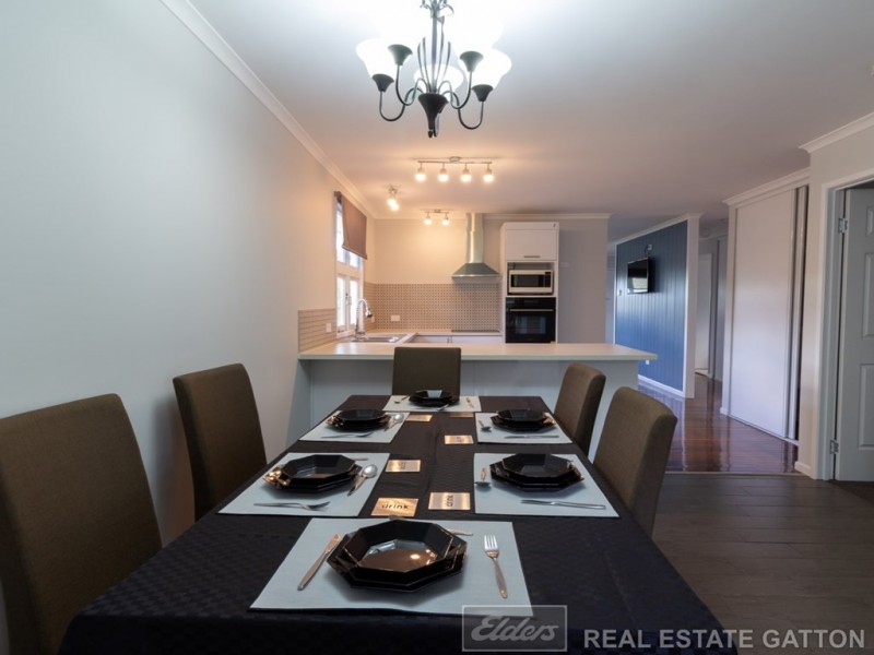 11 Storr st, Laidley QLD 4341