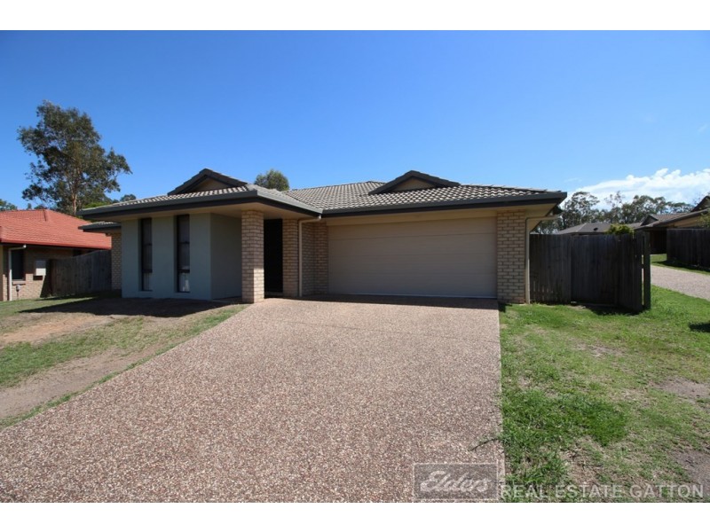 10 Paige Place, Helidon QLD 4344