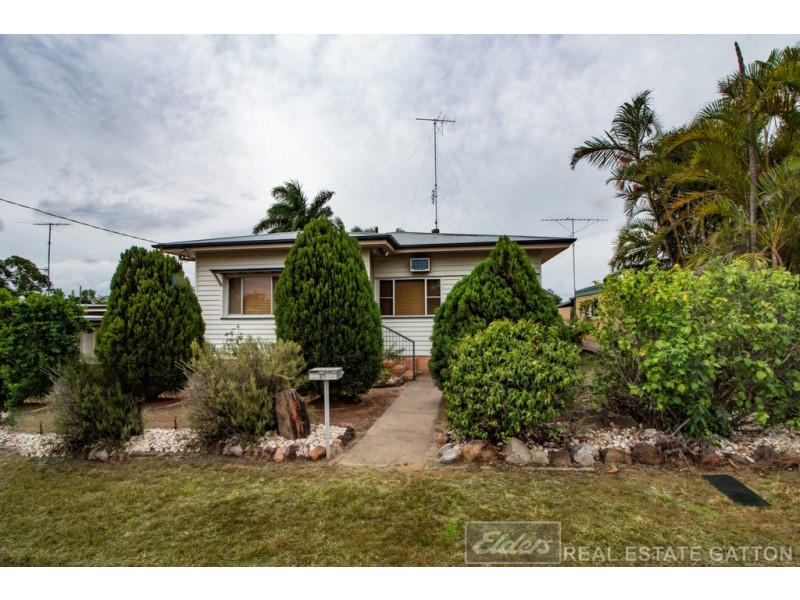 39 Larkin Street, Gatton QLD 4343