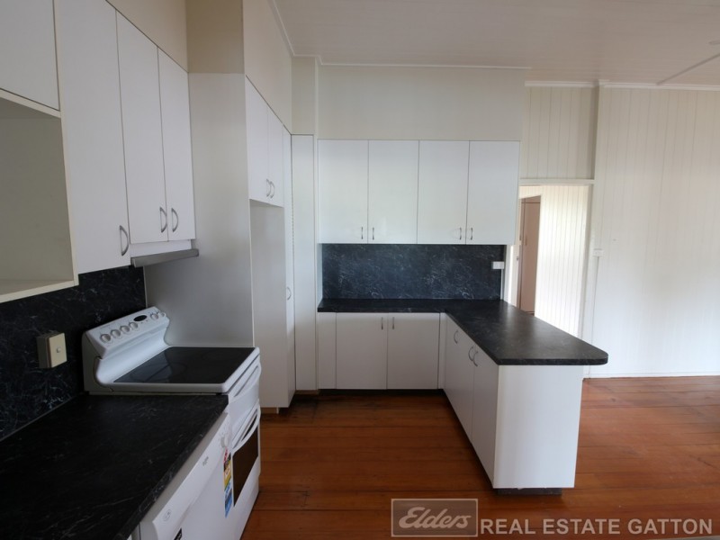 39 Larkin Street, Gatton QLD 4343