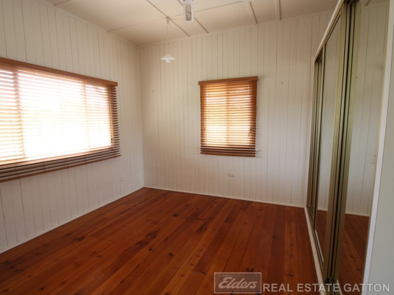 39 Larkin Street, Gatton QLD 4343