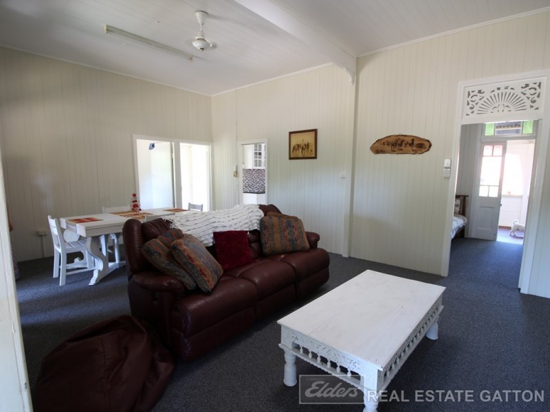 705 Ropeley Rockside Road, Ropeley QLD 4343