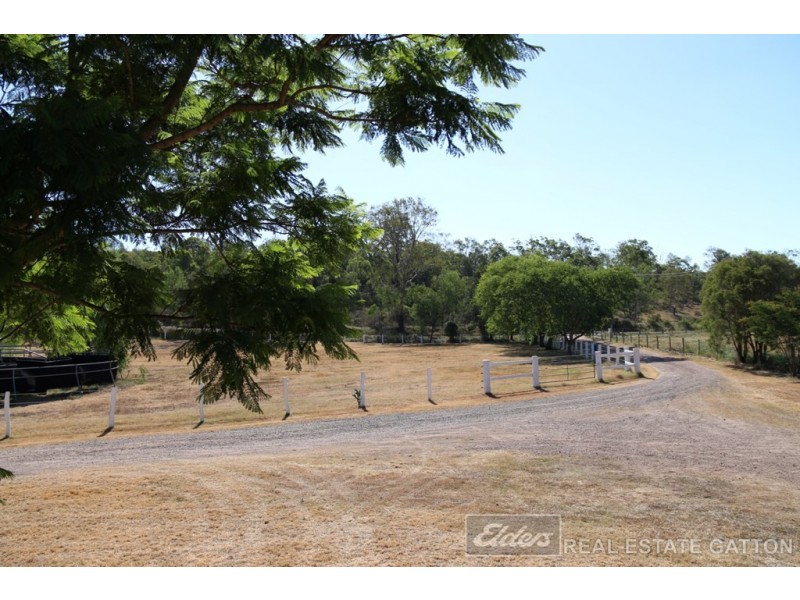 705 Ropeley Rockside Road, Ropeley QLD 4343