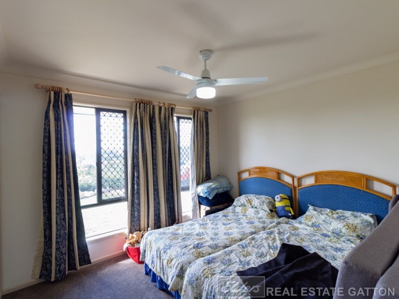 135 Lakes Drive, Laidley Heights QLD 4341