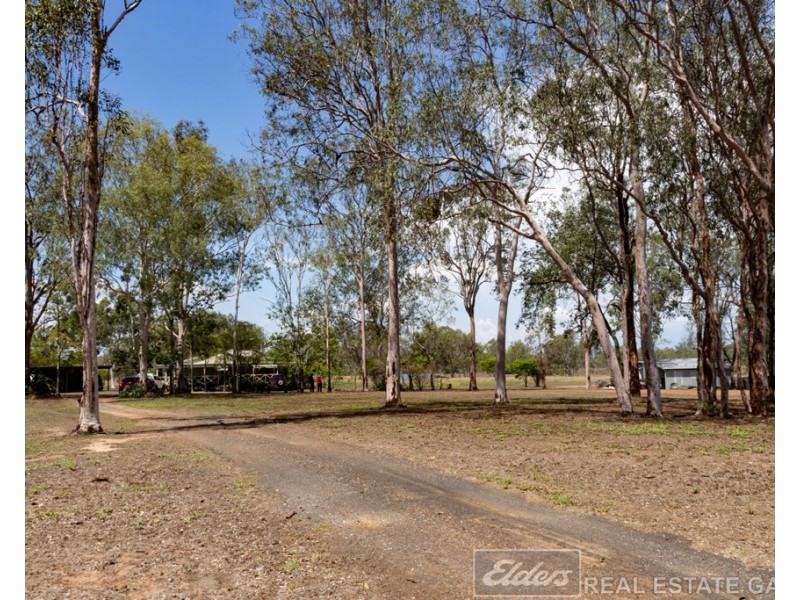 472 Gatton Esk Road, Lake Clarendon QLD 4343