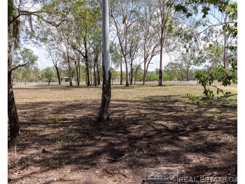 472 Gatton Esk Road, Lake Clarendon QLD 4343