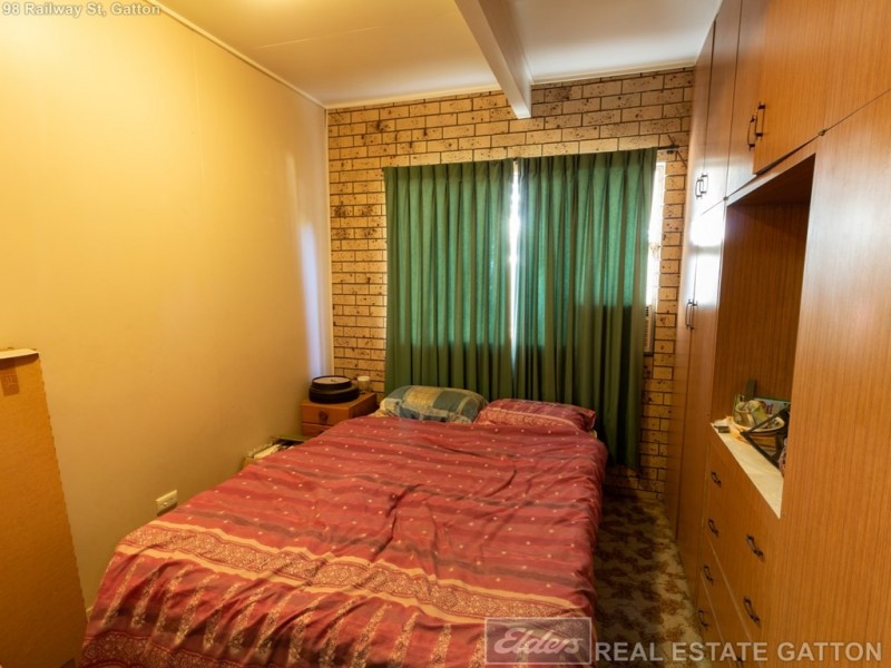 96, 98, 100 Railway Street, Gatton QLD 4343