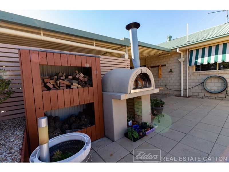 8 Jelisa Place, Placid Hills QLD 4343