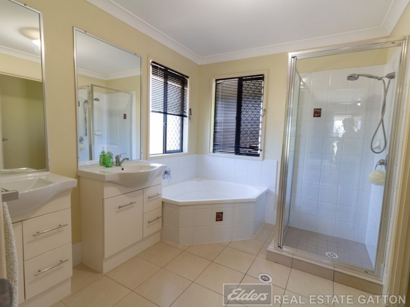 109 Olive Grove Drive, Adare QLD 4343