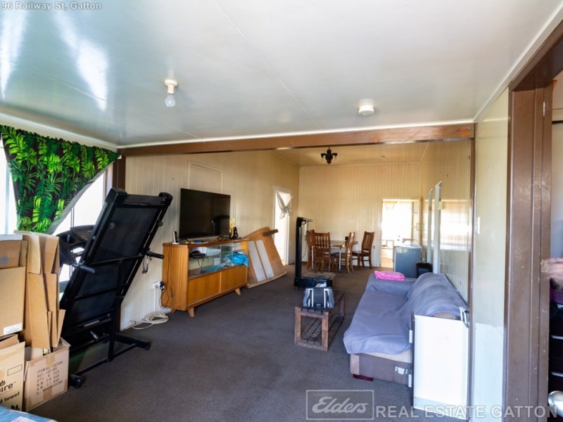 96, 98, 100 Railway Street, Gatton QLD 4343