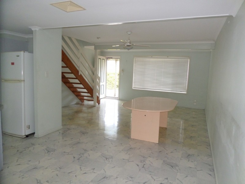 3/7 Allan St, Gatton QLD 4343