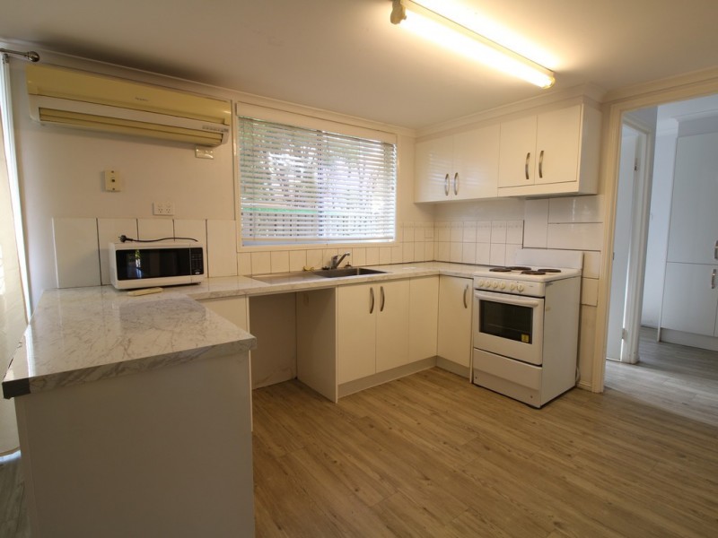 2/7 Allan St, Gatton QLD 4343