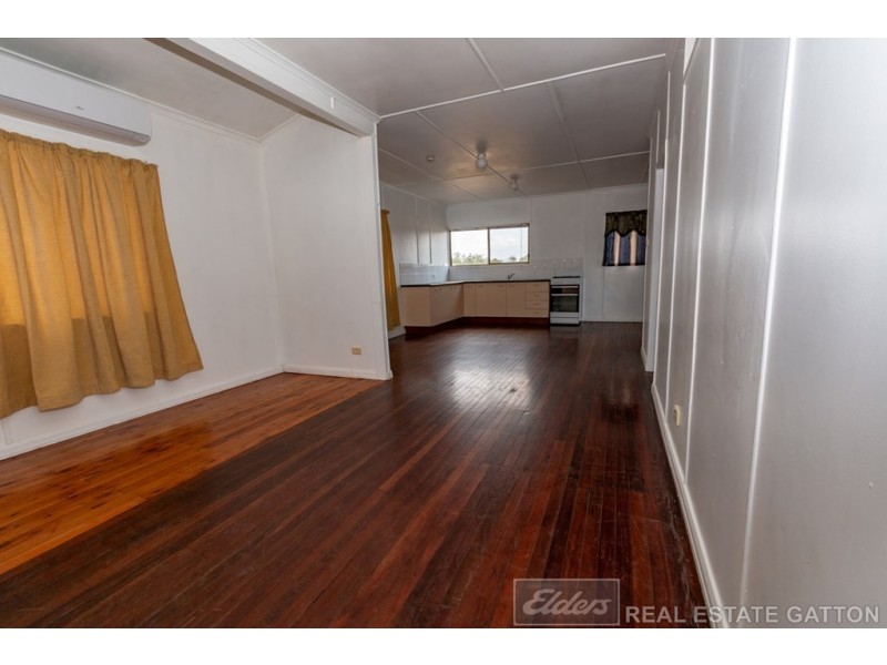 13 FIELDING, College View QLD 4343