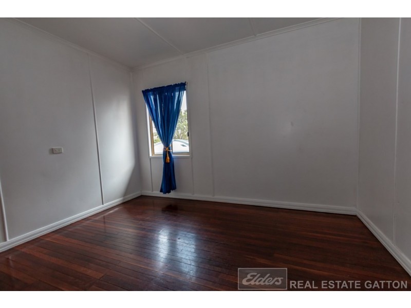 13 FIELDING, College View QLD 4343