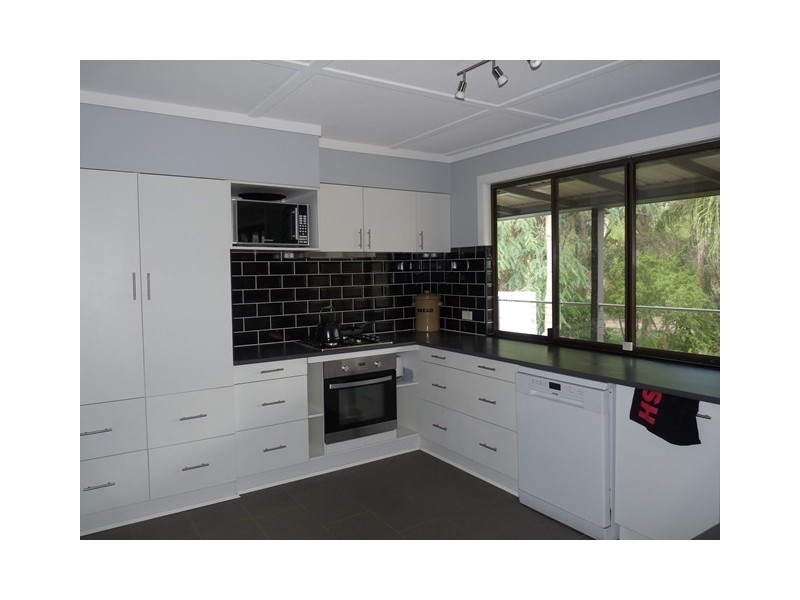 Hatton Vale QLD 4341