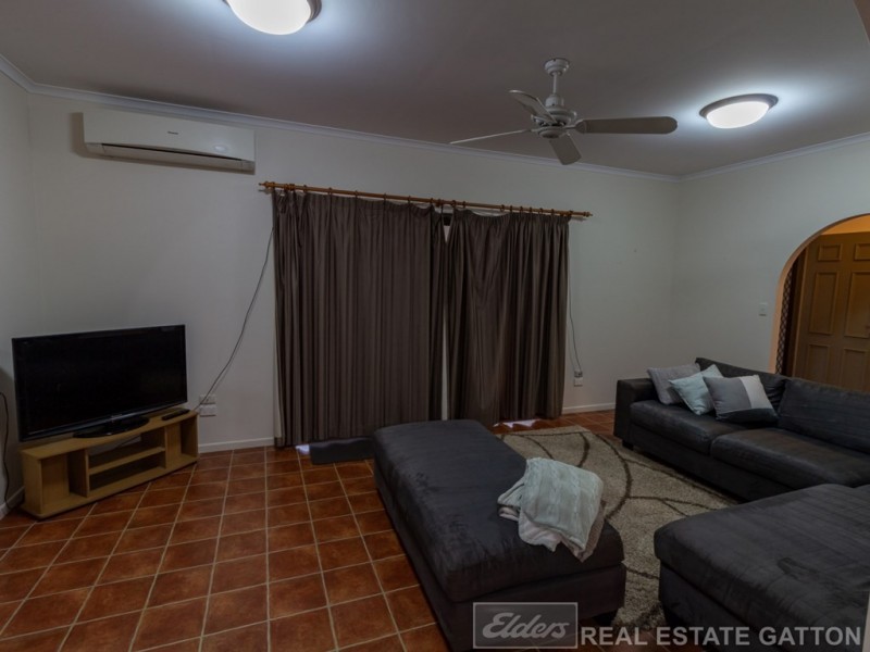 117 Brigalow St, Placid Hills QLD 4343