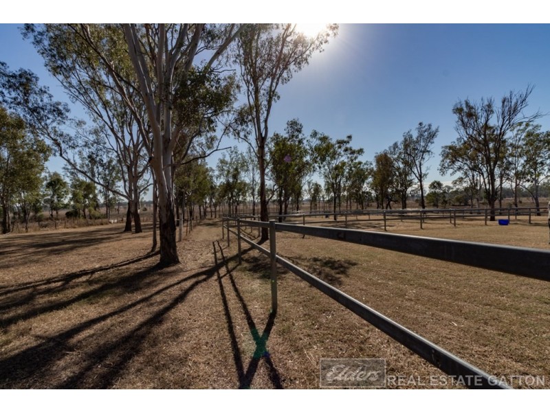 16 Court Ave South, Prenzlau QLD 4311